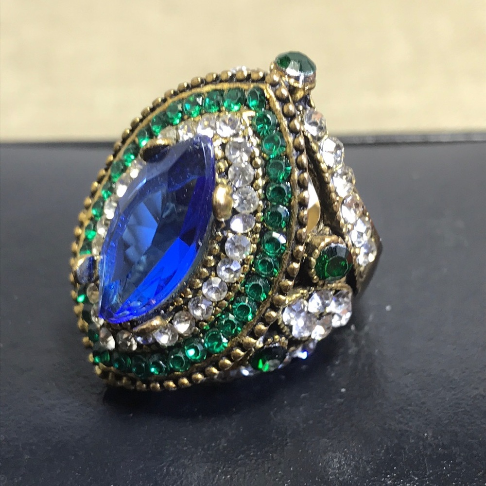 Multiple Crystal Stones Cooper Ring - image 1